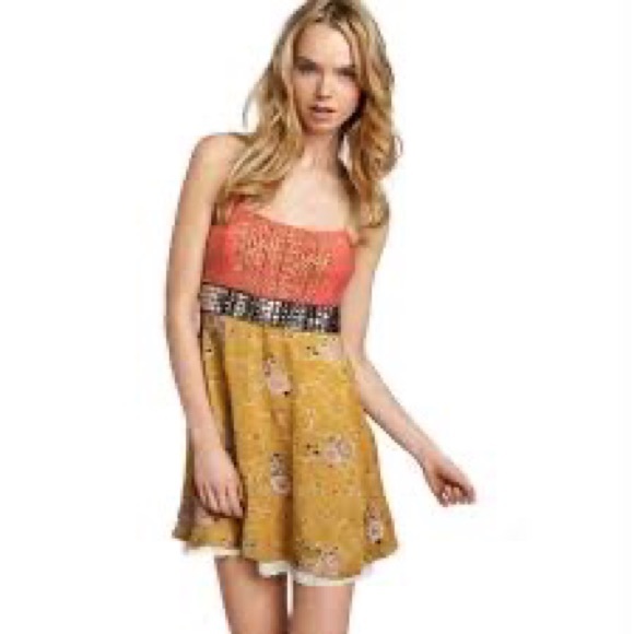 Free People Dresses & Skirts - Free People Bollywood Princess mini fabulous dress with short side zipper
